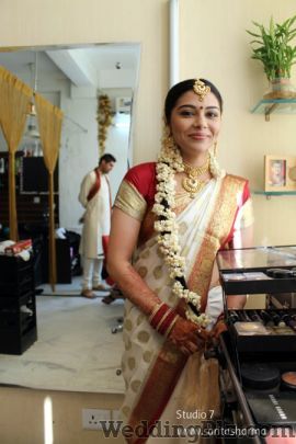 Sarita Sharma Makeup Artist Makeup Artists weddingplz