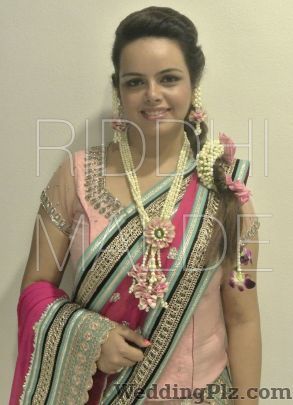 Riddhi Malde Makeup Artist Makeup Artists weddingplz