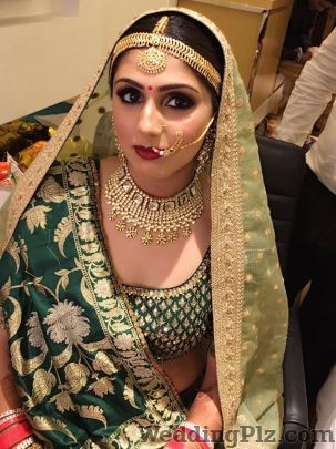 Jasmeet Kapany Hair and Makeup Makeup Artists weddingplz