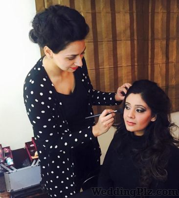 Make Up Artist Sonakshi Budhraja Gandhi Makeup Artists weddingplz