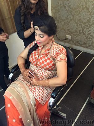 Make Up Artist Sonakshi Budhraja Gandhi Makeup Artists weddingplz