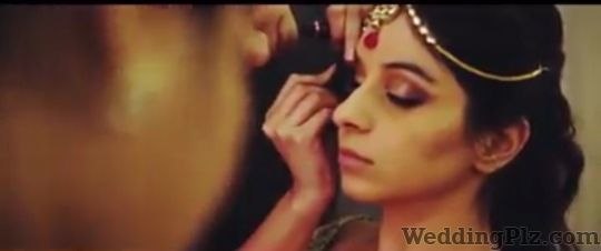 Aakriti Kochar Makeup and Hair Artist Makeup Artists weddingplz