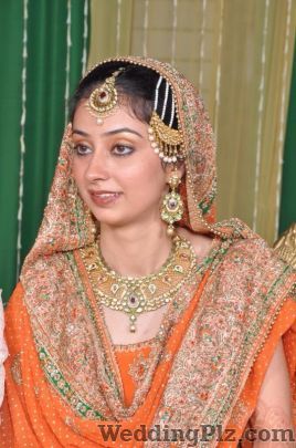 Rita Kaura Makeup Artist Makeup Artists weddingplz
