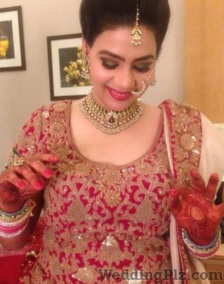 Sohni J Stylist and Makeup Artist Makeup Artists weddingplz