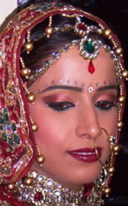 Renu Arora Makeup Artist Makeup Artists weddingplz