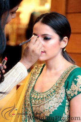 Deepshikha Dhiri Make Up Artist Makeup Artists weddingplz