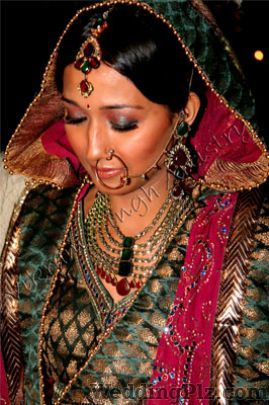 Vikram Singh Artistry Makeup Artists weddingplz