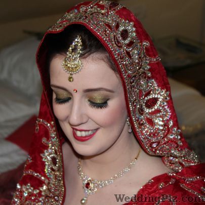 Supriti Batra Makeup Artists weddingplz