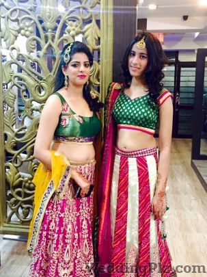 La Olive Makeup Studio By Bharti Makeup Artists weddingplz