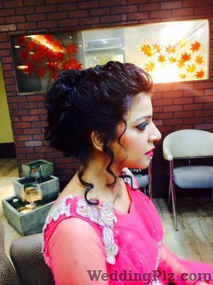 La Olive Makeup Studio By Bharti Makeup Artists weddingplz