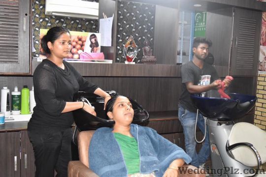 La Olive Makeup Studio By Bharti Makeup Artists weddingplz