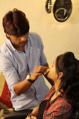 Makeover By Farhan Makeup Artists weddingplz