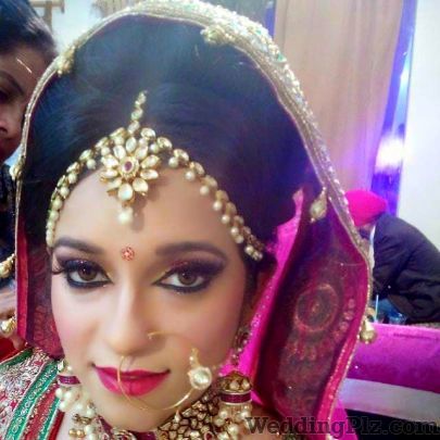 Shama Sharma Makeup Artist Makeup Artists weddingplz