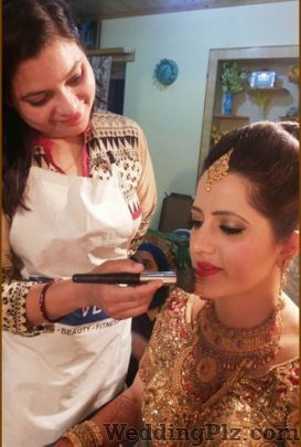 Sandhya Make Up Artist Makeup Artists weddingplz