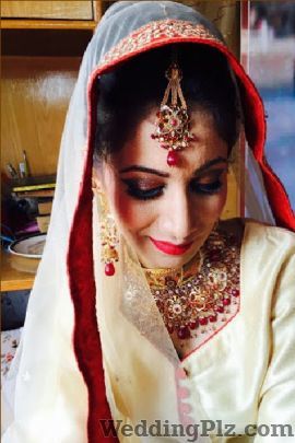 Sandhya Make Up Artist Makeup Artists weddingplz