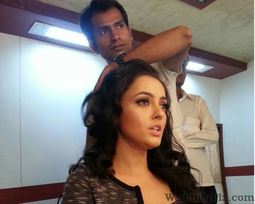 The Signature Touch Makeup Artists weddingplz