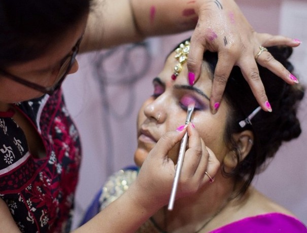 Get Stunning by Monika Makeup Artists weddingplz