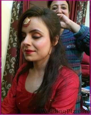 Alisha Makeup Artist Makeup Artists weddingplz