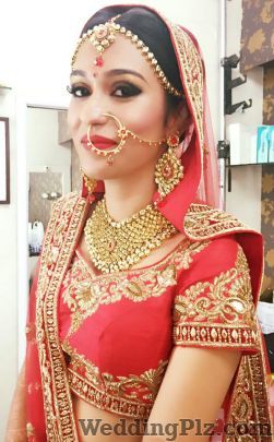 Naina Arora Makeup Artist Makeup Artists weddingplz
