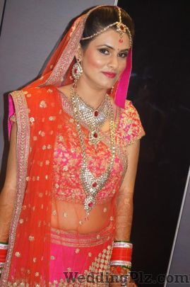 Makeup and Styling by Tanya Chadha Makeup Artists weddingplz