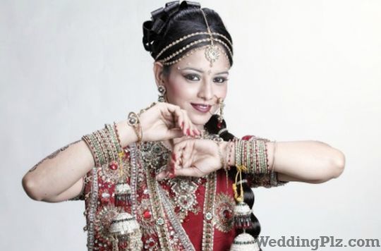 Manju Jasra Bridal Makeup Studio Makeup Artists weddingplz