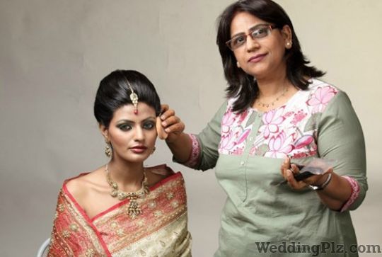 Manju Jasra Bridal Makeup Studio Makeup Artists weddingplz