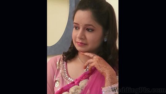 Alpa Parekh Makeup Artists weddingplz