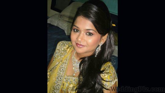 Alpa Parekh Makeup Artists weddingplz