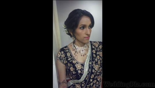 Alpa Parekh Makeup Artists weddingplz
