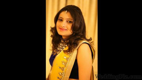 Alpa Parekh Makeup Artists weddingplz