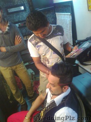 Mahendra Kharat Makeup Artist Makeup Artists weddingplz