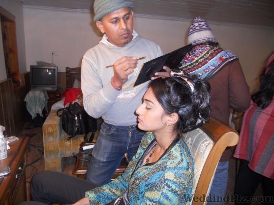 Mahendra Kharat Makeup Artist Makeup Artists weddingplz