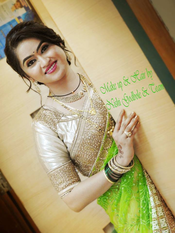 Nishi Godbole Professional Makeup Artist Makeup Artists weddingplz