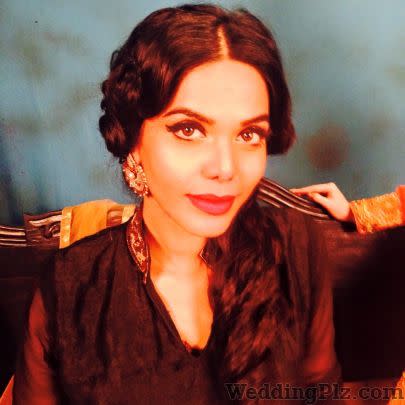 Ruhee M Bindra Makeup Artists weddingplz