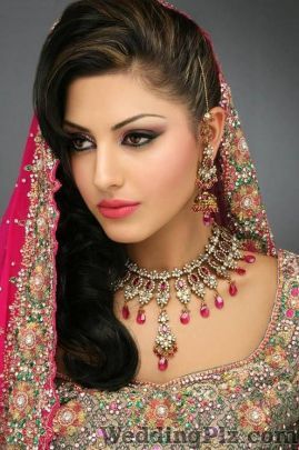 Sanjay Makeup Artist Makeup Artists weddingplz