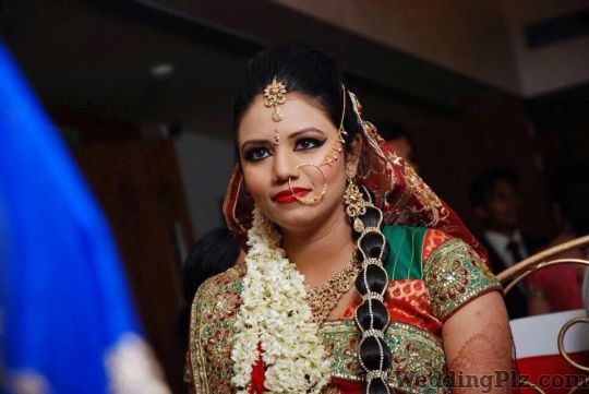Winnie Chauhan Hair and Makeup Expert Makeup Artists weddingplz