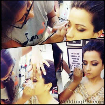 Chandini Mohindra Dawar Makeup Artists weddingplz