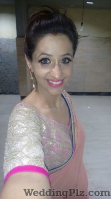 Live Gorgeously by Subhashini Mehra Makeup Artists weddingplz