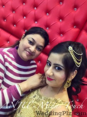 Anjus Midas Touch Makeup Artists weddingplz