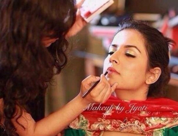 Jyoti Sood Makeup Artist Makeup Artists weddingplz