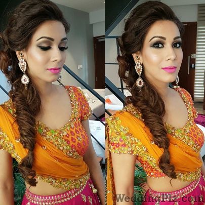 Brushes and More by Parul Duggal Makeup Artists weddingplz