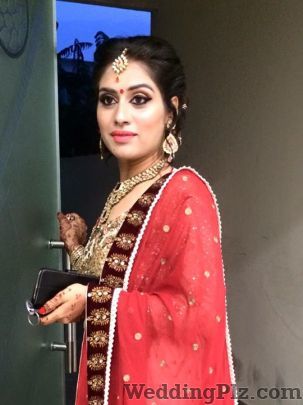 Nidhi Jain Makeup Artist Makeup Artists weddingplz