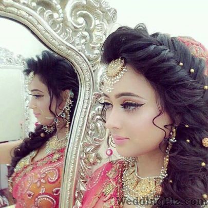Makeup Artist Arif Makeup Artists weddingplz