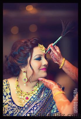 Varsha Gidwani Makeup Artists weddingplz