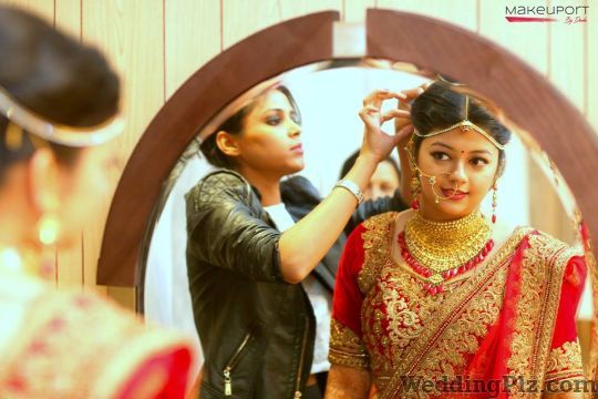 Makeuport Makeup Artists weddingplz