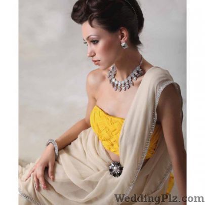Headmaster Salon Pvt Ltd Makeup Artists weddingplz