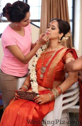 Makeup Artists Lekha and Meghana Makeup Artists weddingplz