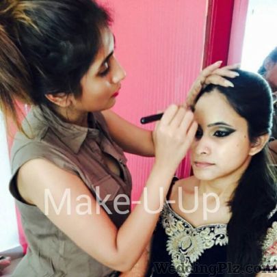 Make U Up by Kiinjal Mehta Makeup Artists weddingplz