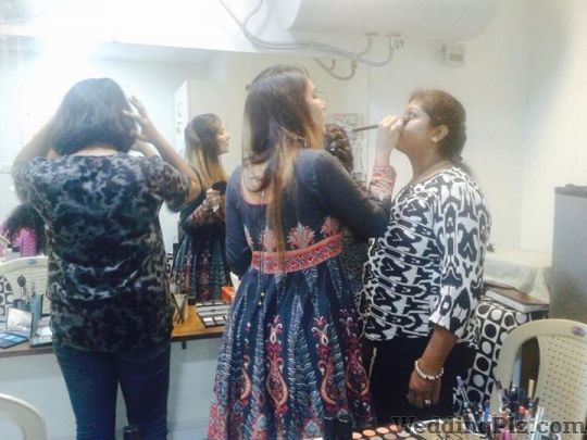 Makeup Artist by Nayab Jumani Makeup Artists weddingplz