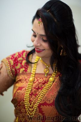Manjeet Khehra Makeup Artsit Makeup Artists weddingplz